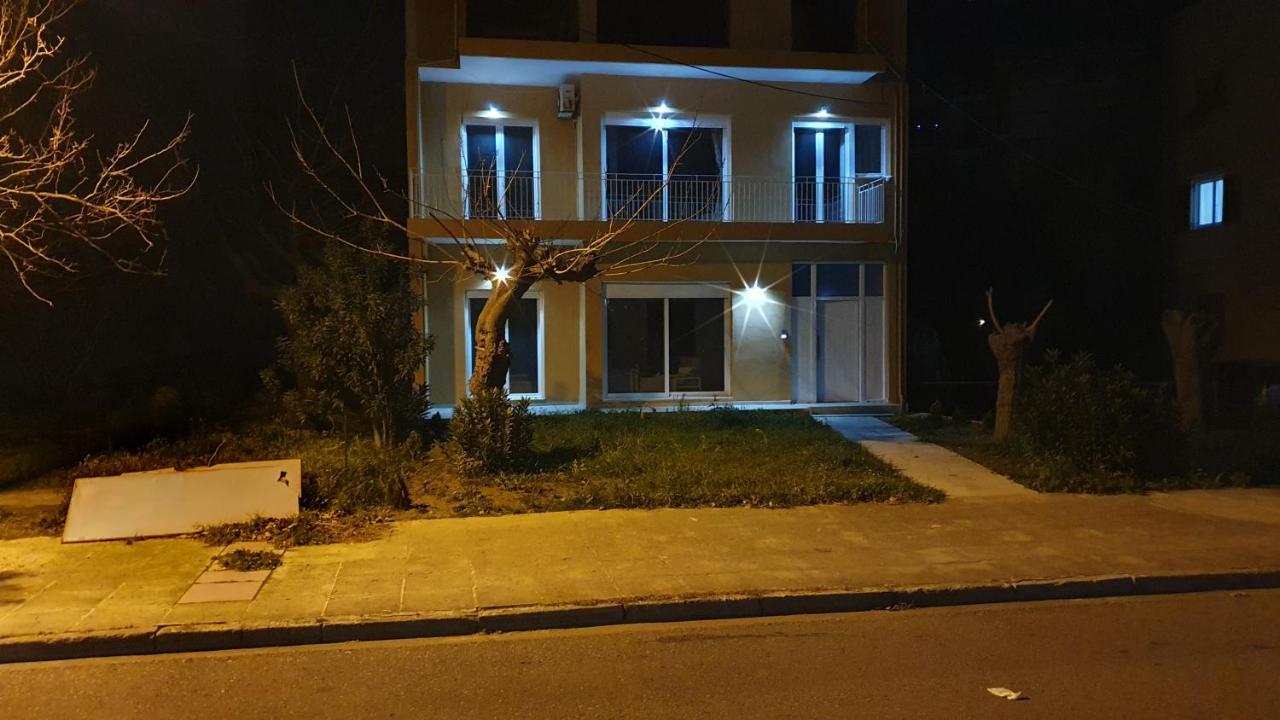 Nafpaktos Seaside Apartment Buitenkant foto